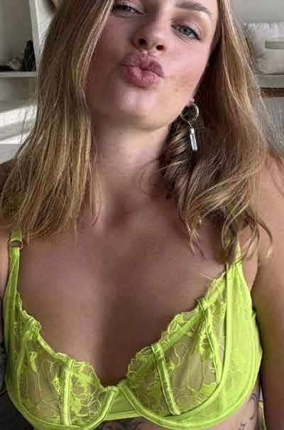 Olivia, 31 år